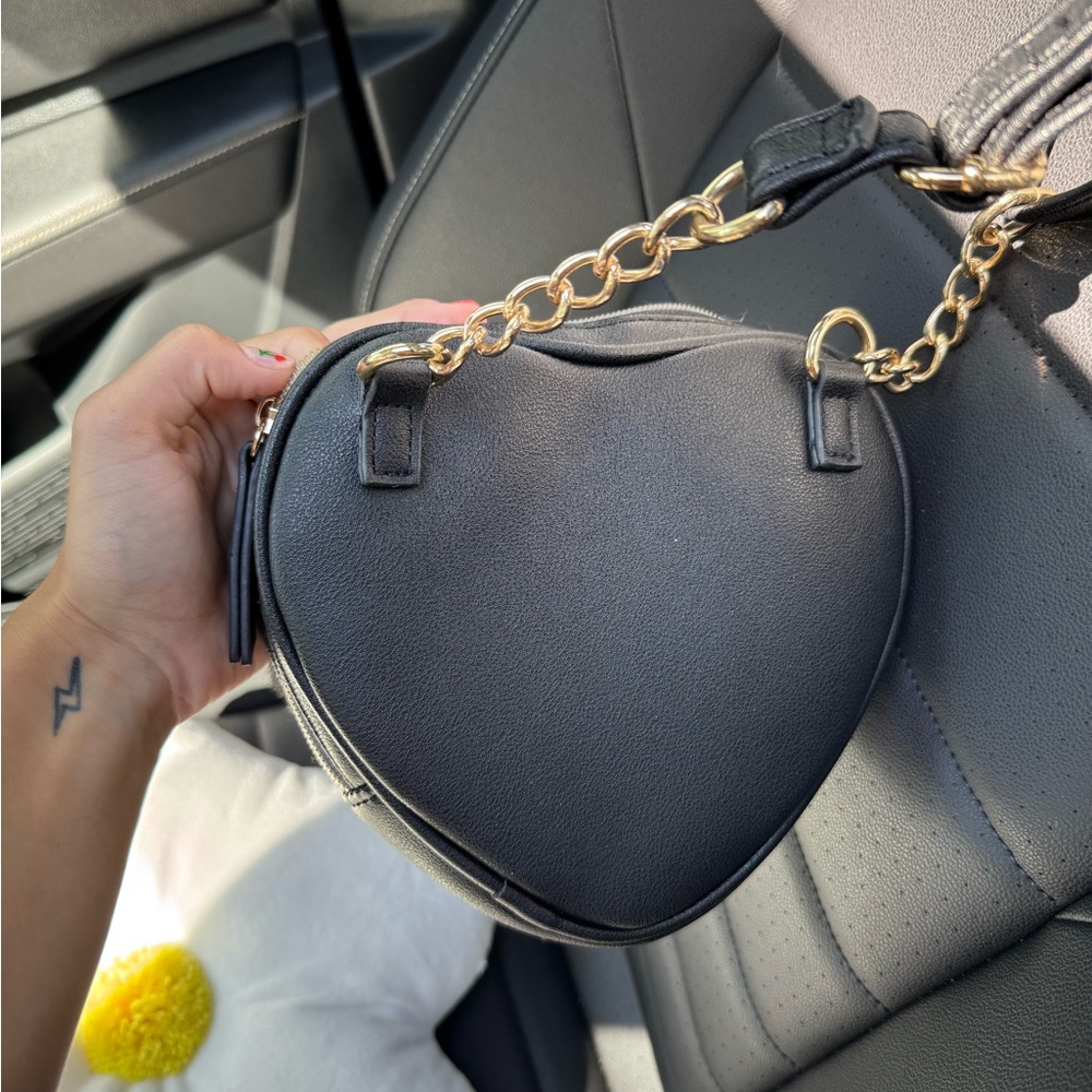 Juicy Couture Crossbody Bag with Fluffy Accent - Picture 4 of 6